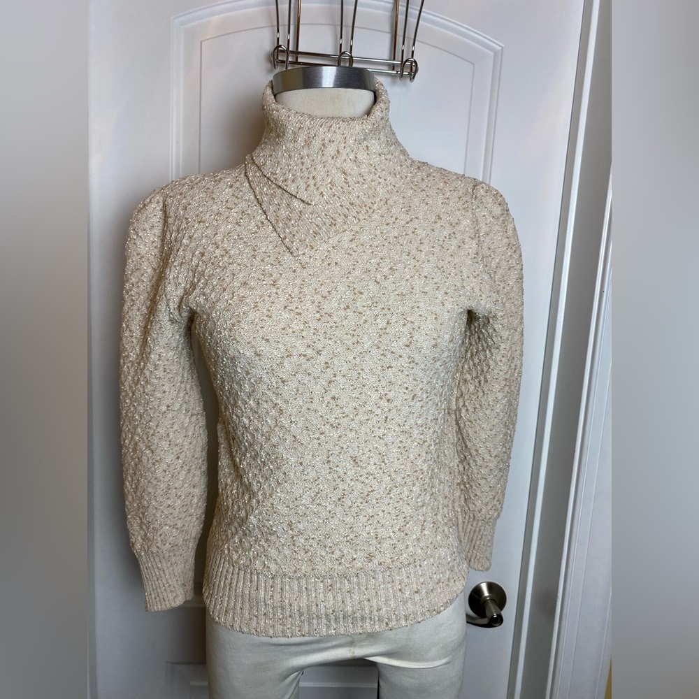 Vintage women’s custom design angled neck puff sleeve oatmeal knit sweater Small